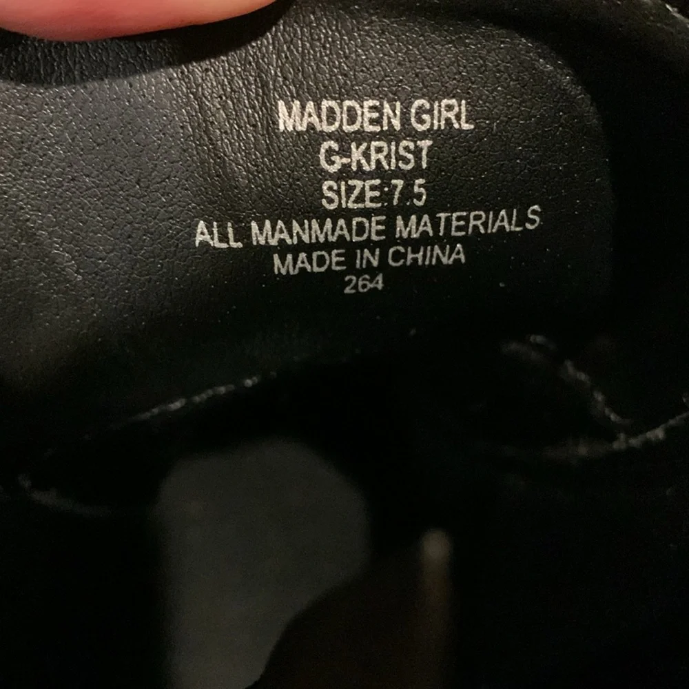 Madden Girl Chunky Combat Boots - Picture 5 of 7
